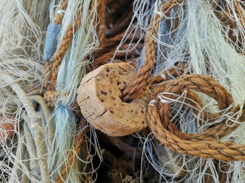 „Šuri“ – plovci za ribarske mreže (de)